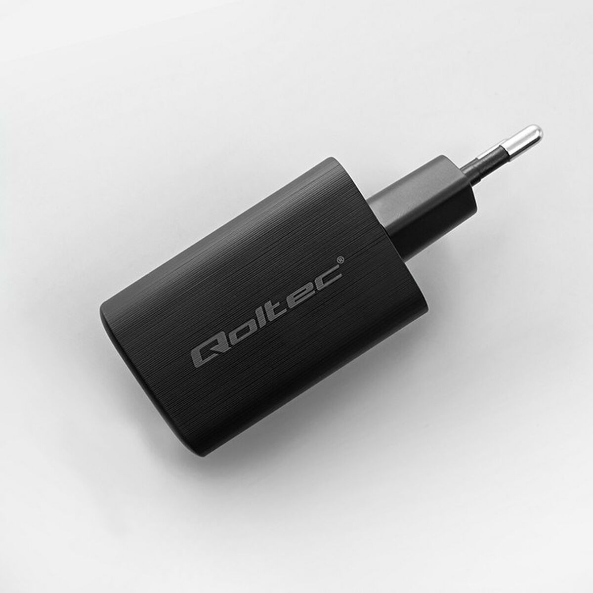 Wall Charger Qoltec 50766 Black-2